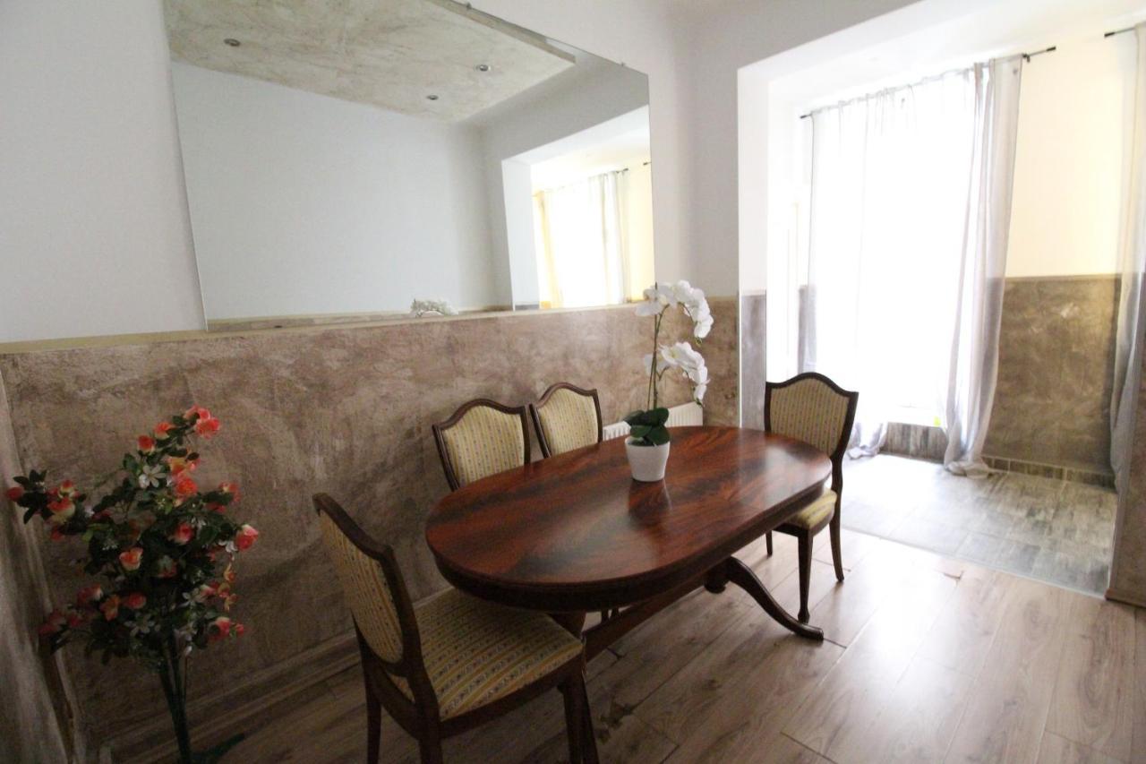 Family Quad Room Rf Vienne Extérieur photo